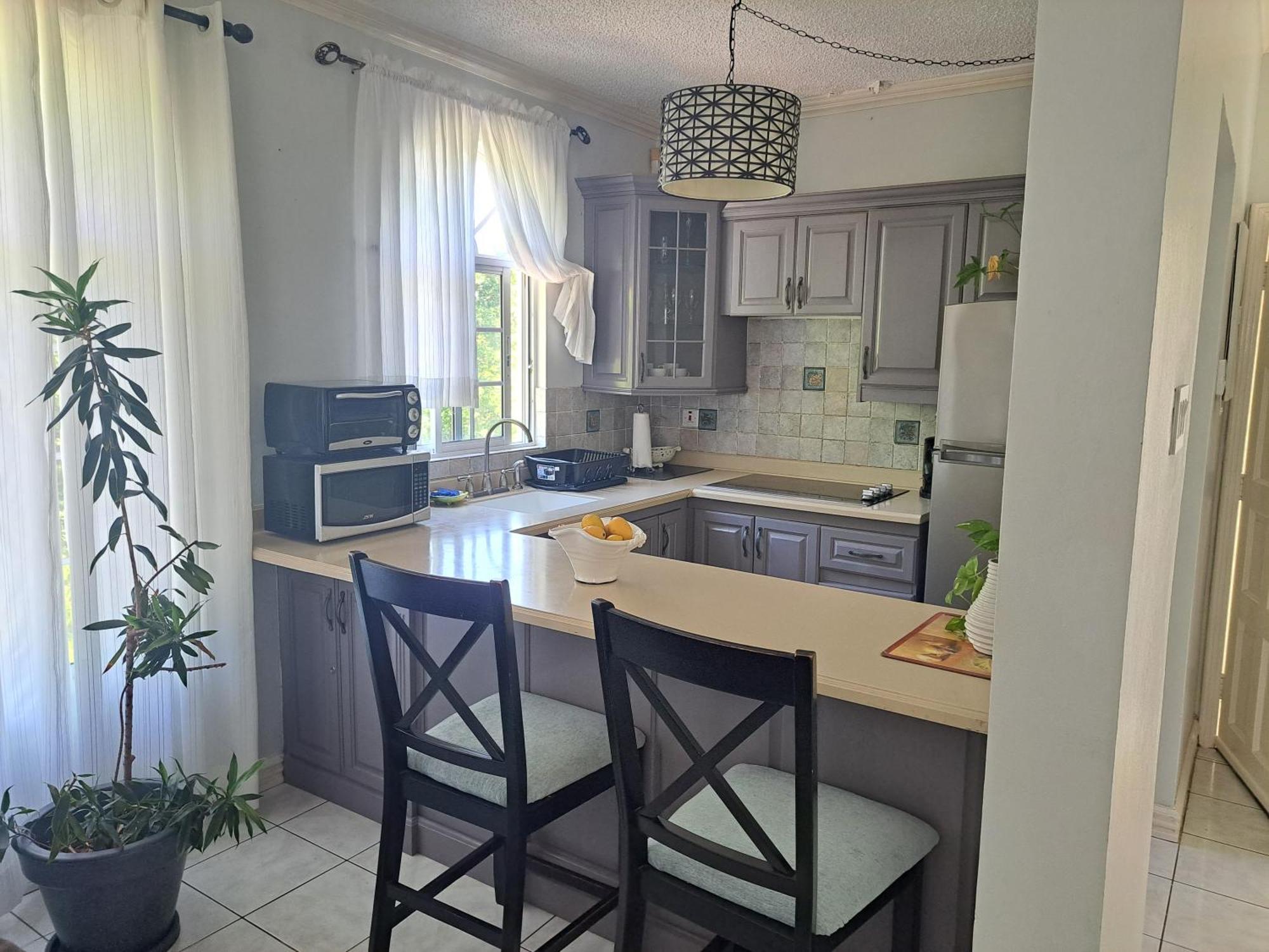 Ivory Tower Ocho Rios 아파트 외부 사진